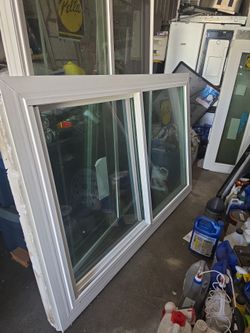 Pella windows 70Wx45H in