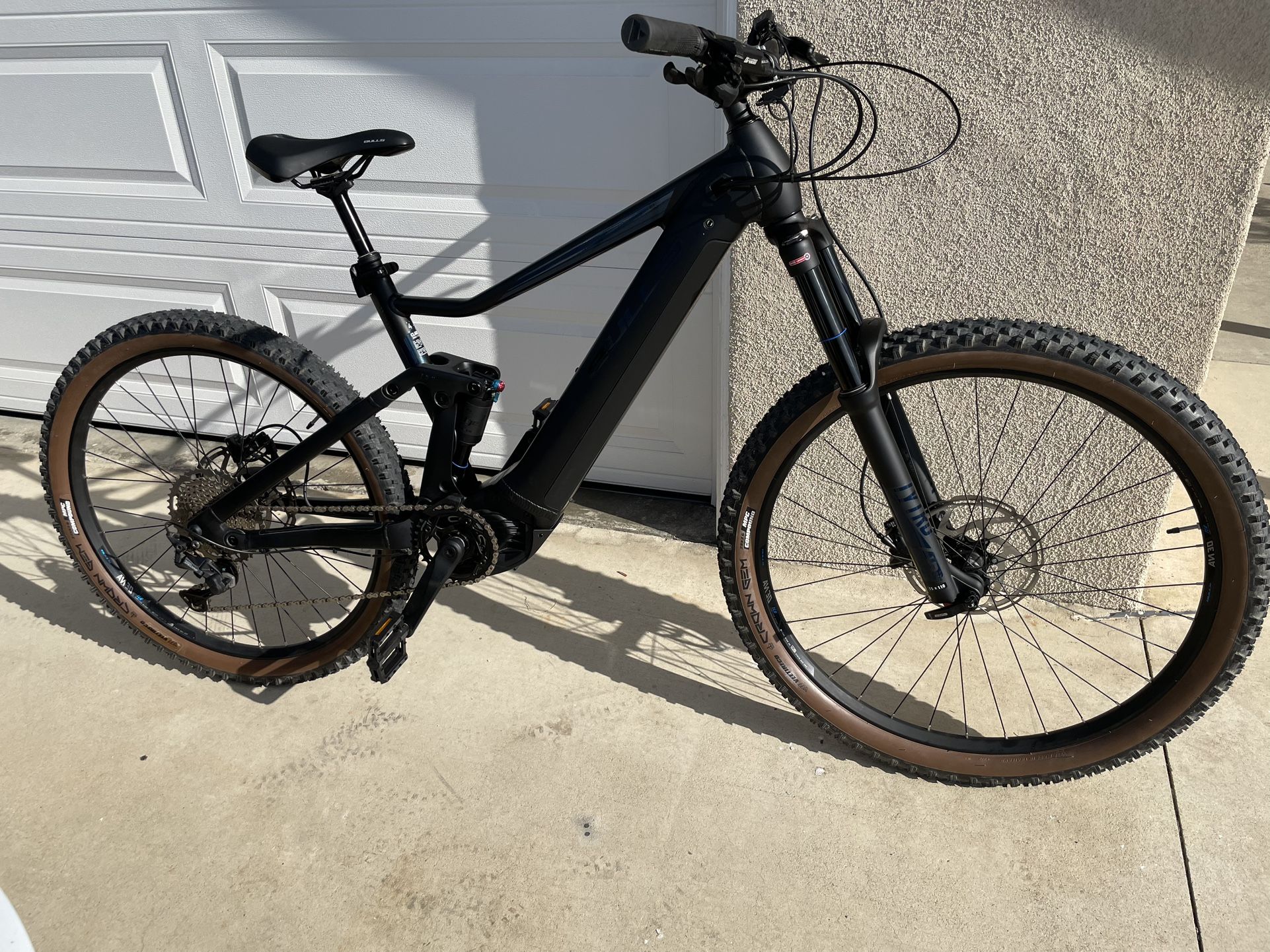 Bulls E-mountain bike
