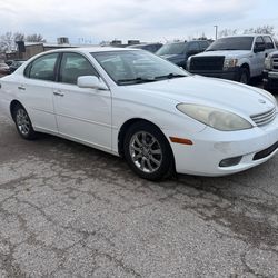 2004 Lexus ES 330