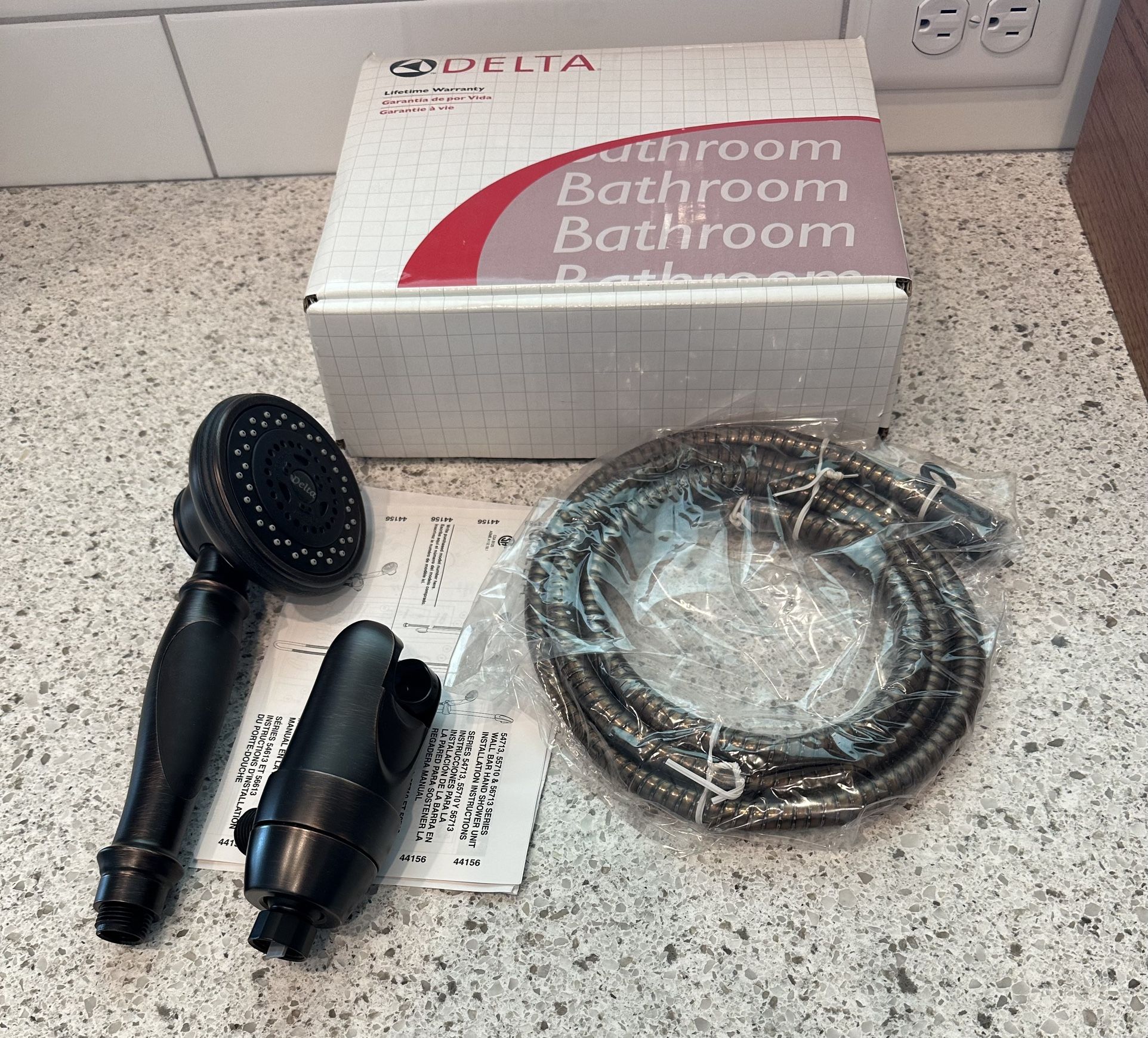 Delta Shower Head With Wand