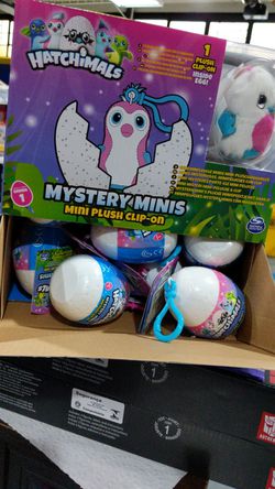 Hatchimals mystery minis plush clip on