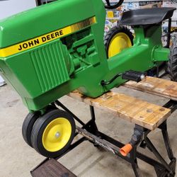 Vintage John Deere Pedal Tractor