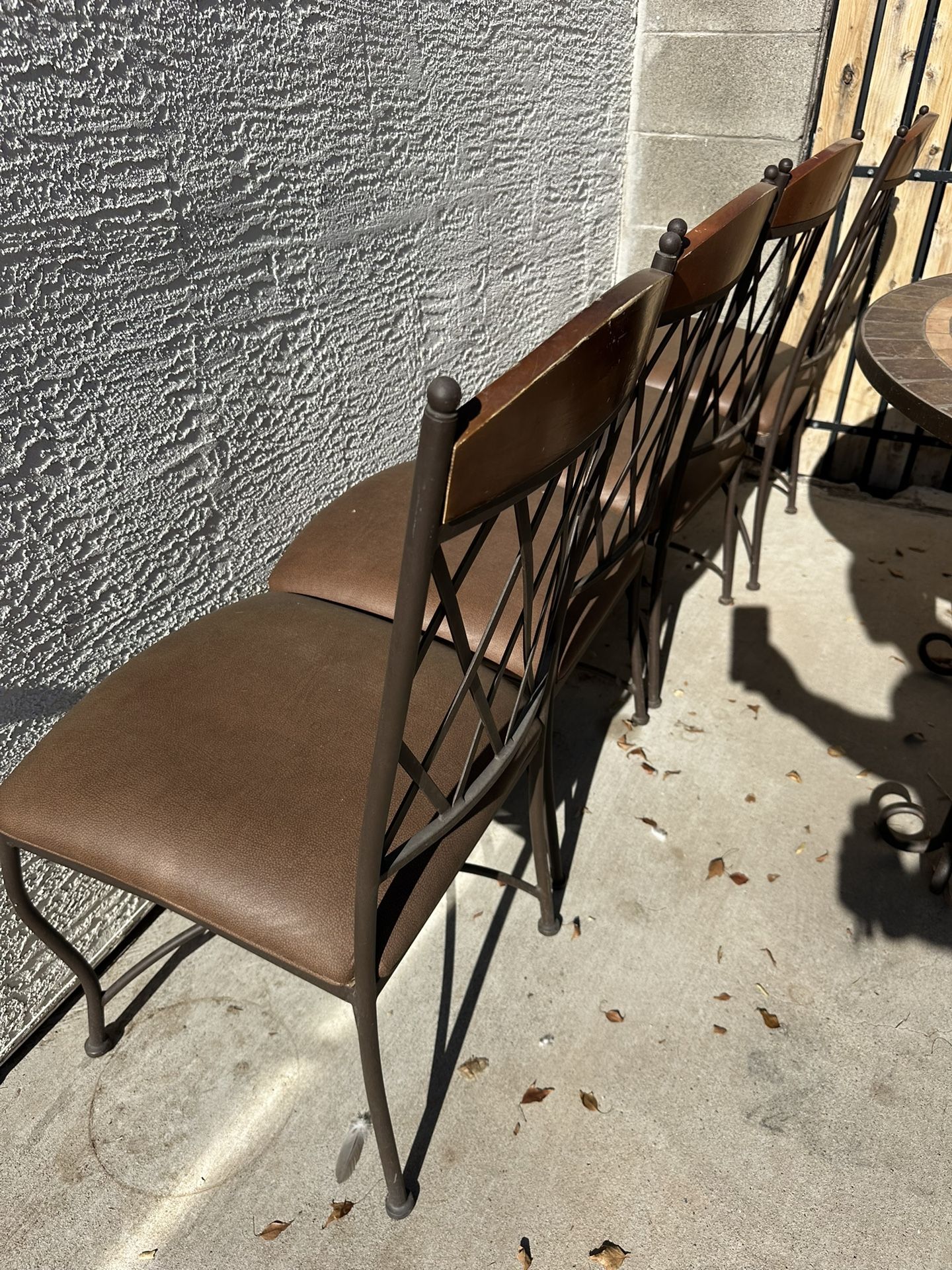 Round Stone And Hard Wood Kitchen Table Set