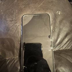 white Iphone X 