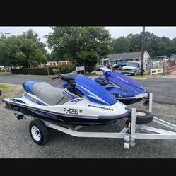 2012 Kawasaki STX-15F / 2009 Yamaha Waveruner