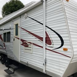 2007 Eclipse Attitude Toy Hauler Travel Trailer