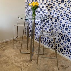 Modern Bar Set with Clear Acrylic Stools