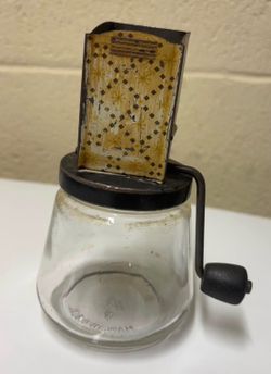 ANDROCK Cheese Grater