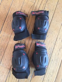 Spider-Man knee & elbow pads