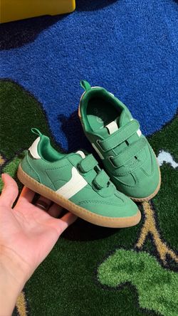 Kids Green Velcro Sneakers