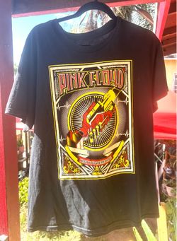 Large Black Pink Floyd Shirt ( Wish You Were Here)