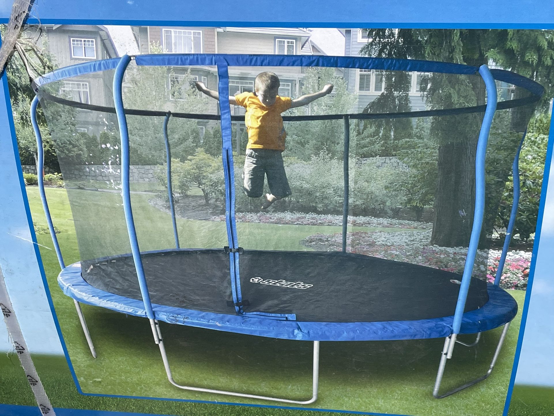 14’ Trampoline NEW