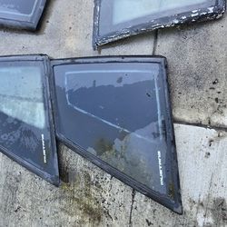 87-93 Coupe And Hatchback Quarter Glass MUSTANG FOXBODY