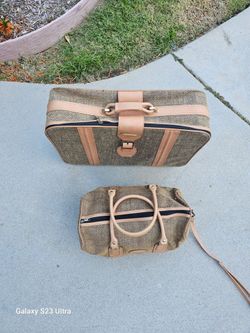 2 fifth Avenue bags never used very light and heavy duty both for $20