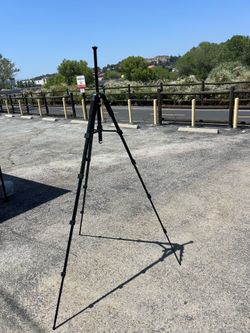 Brand new aluminum tripod