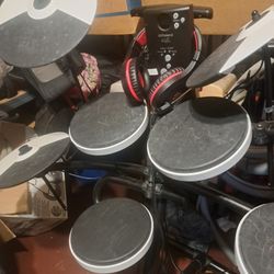 Rentamos Bateria Electica ROLAND x 24 Hrs , We Rent X 24hrs 