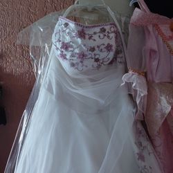 Quincera DRESS. Lavender White Jasmine Sweet Sixteen Dress 