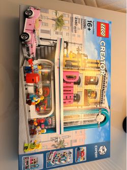 Lego Downtown Diner