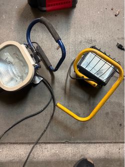 2 work lights for 35