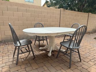 Wooden table & 4 chairs