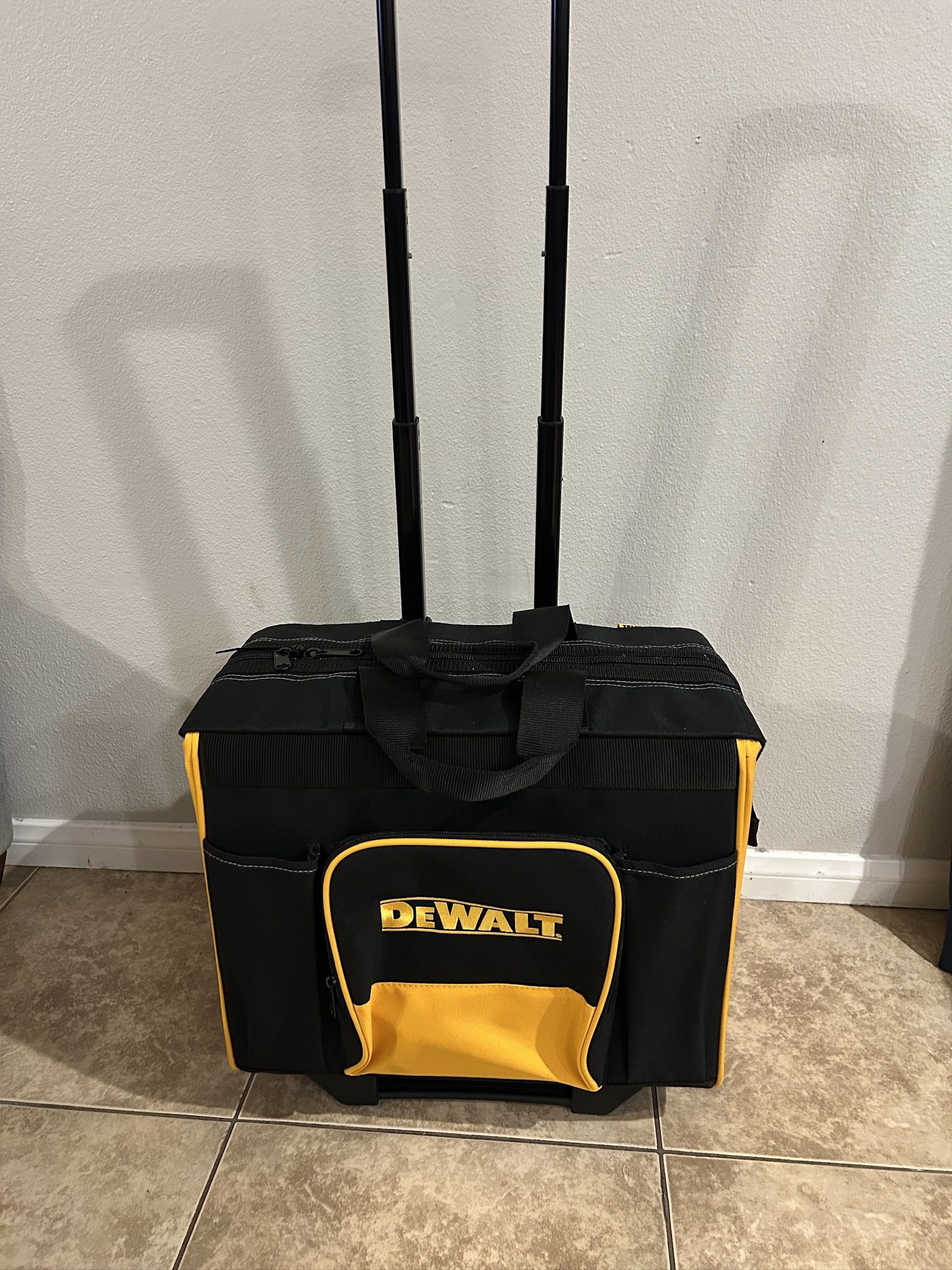 Dewalt Rolling Bag