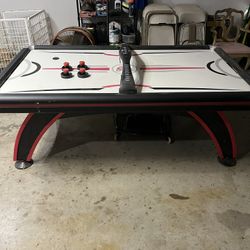 Air Hockey Table 