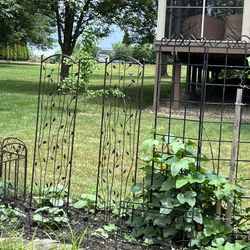 Garden Trellis Plant Support Upright Vegetable Gate