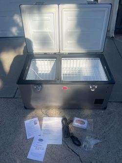 BRAND NEW / NEVER USED - SNOMASTER ( SILVER ) LOW SERIES LP96 PORT DUAL COMP OUTDOOR FRIDGE/FREEZER