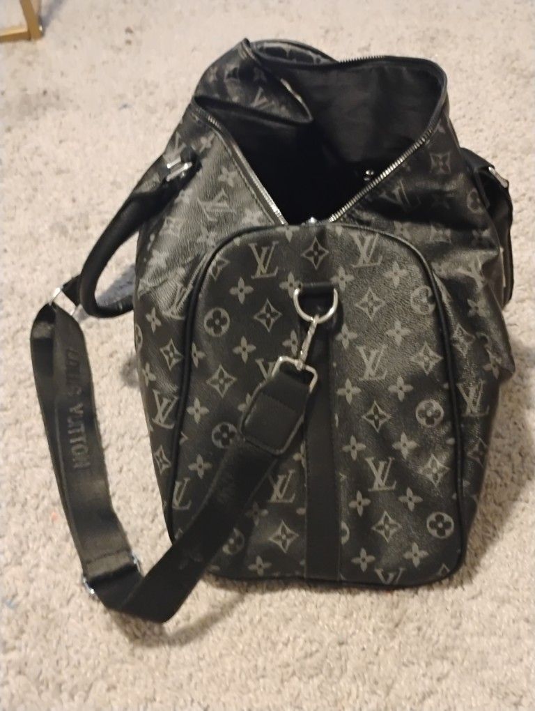 Louis Vuitton Travel Bag 