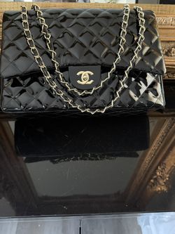 Beautiful Patent Black Bag 
