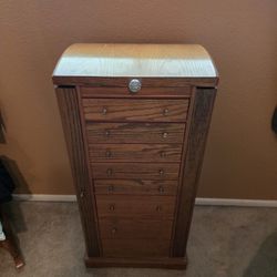 Jewelry Chest 