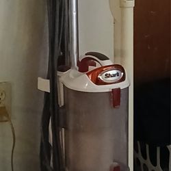 Shark Floor Vaccum