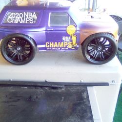 2 .4s Truck And Car 
