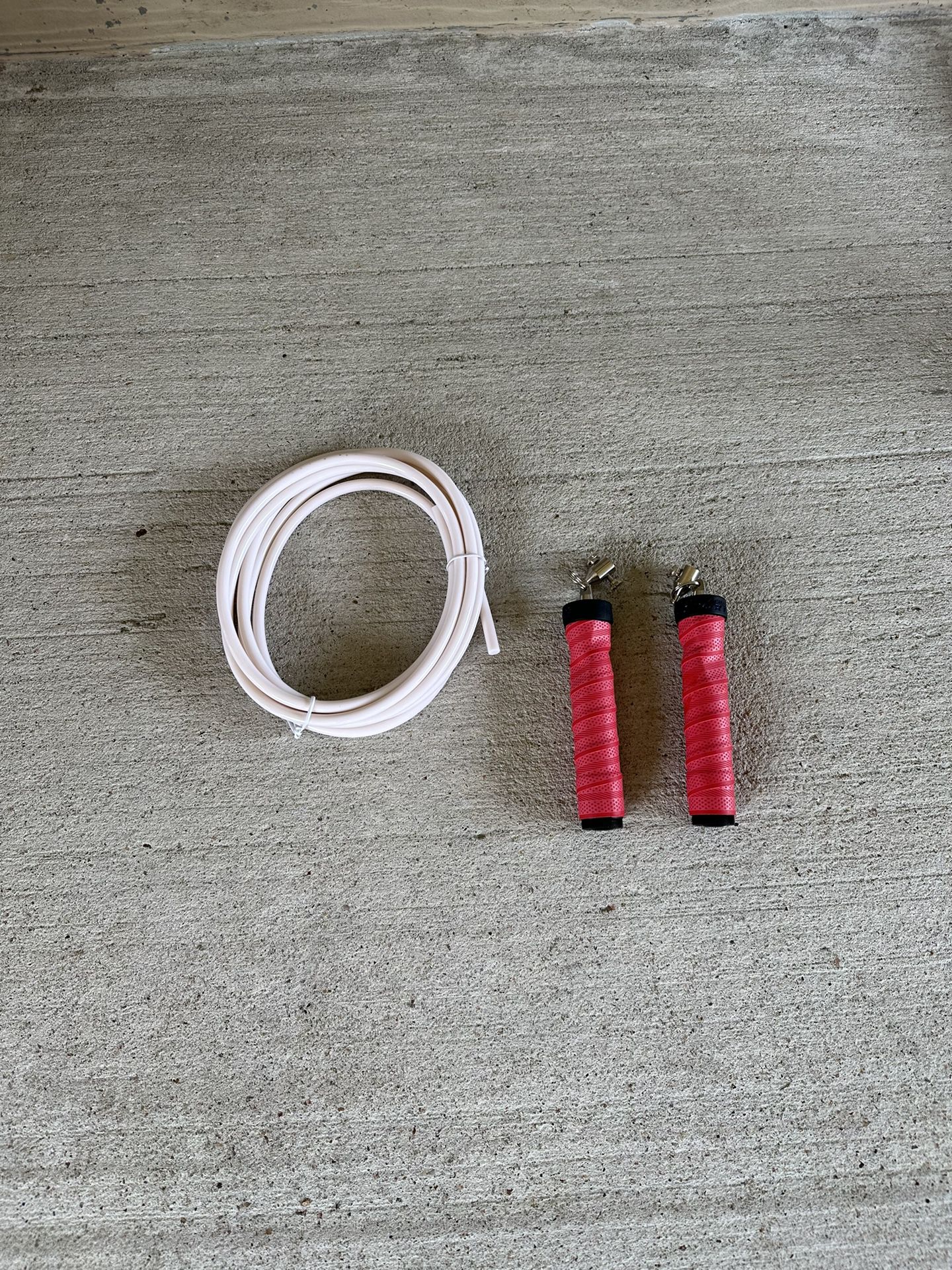 Weighted Jump Rope for Fitness and Weight Loss for Adults, 1 Pound  $20 “New “
