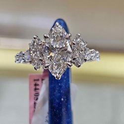 ❤️14KT Diamond Ring 4.67 CTW! 