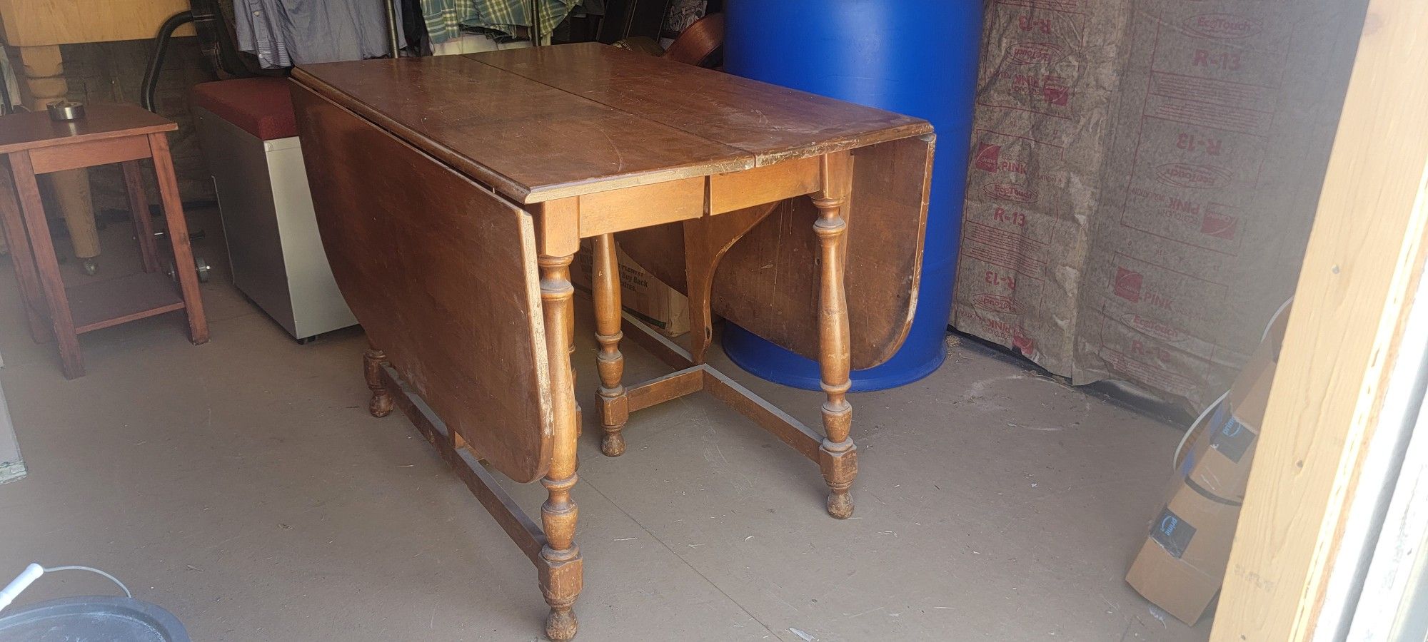 Drop-leaf Antique Dining Room Table