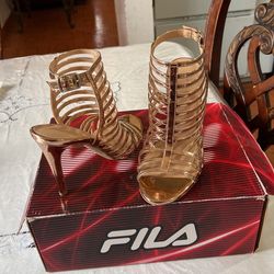 Zapatillas  Doradas #7/5