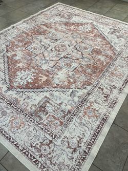 Area rug - 8x10 feet - MB16