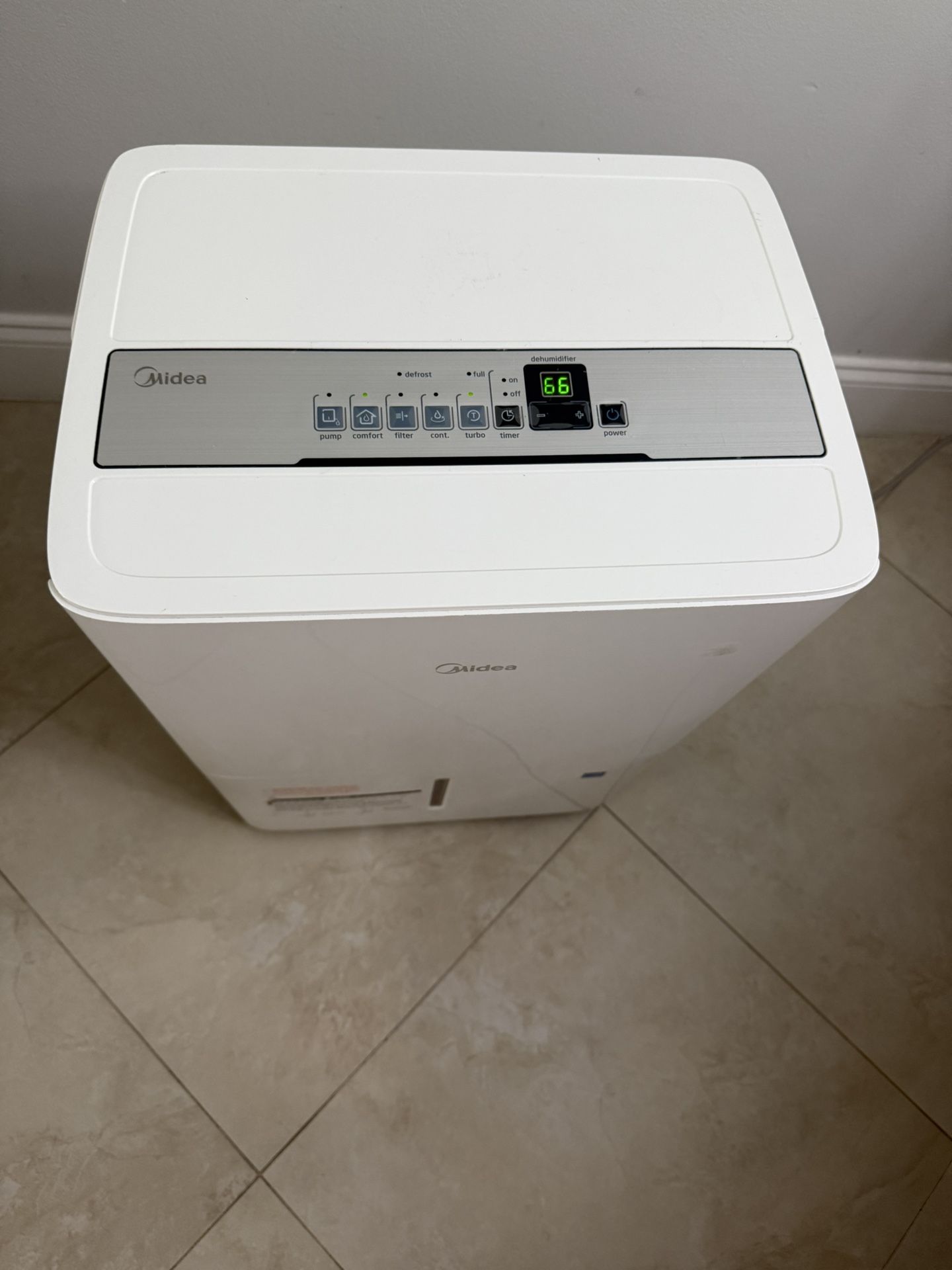 Midea. Energy Star Certified Dehumidifier With Reusable Air Filter 22 Pint - Ideal For Basements, Large & Medium Sized Rooms, And Bathroo