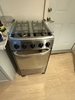 Gas stove & oven