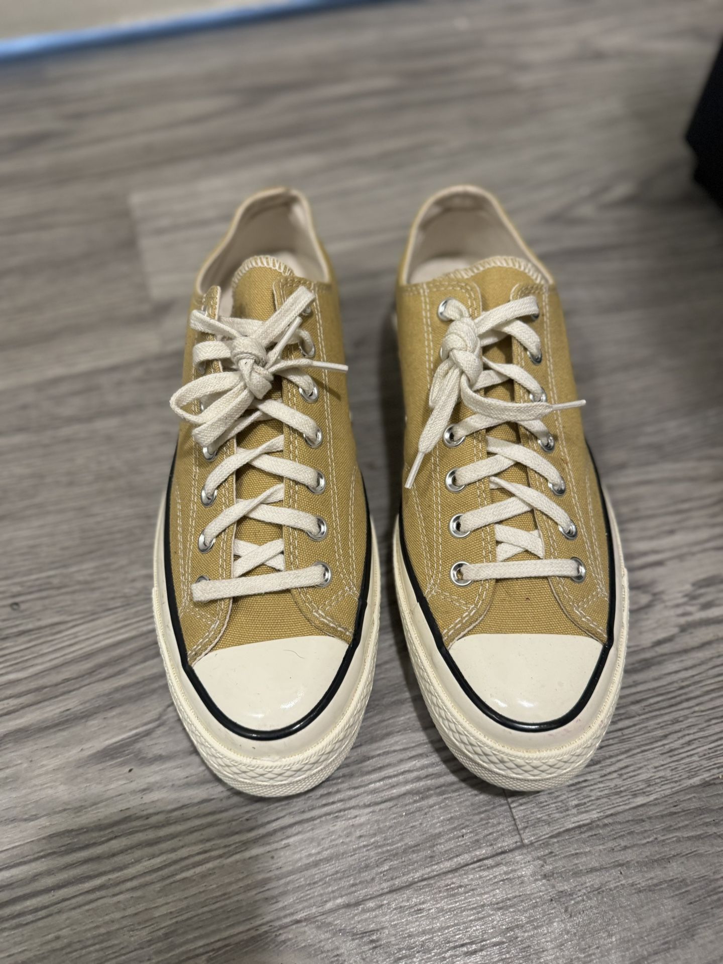 Converse Size 9 New**
