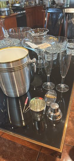 Champagne ice bucket set