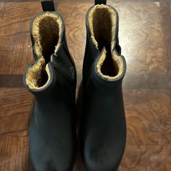 Chooka Women’s Waterproof Chelsea Booties – Plush Lined