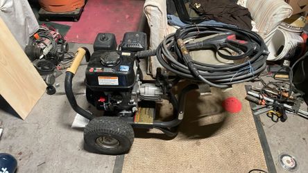 Power wuasher working good $250 good  deal