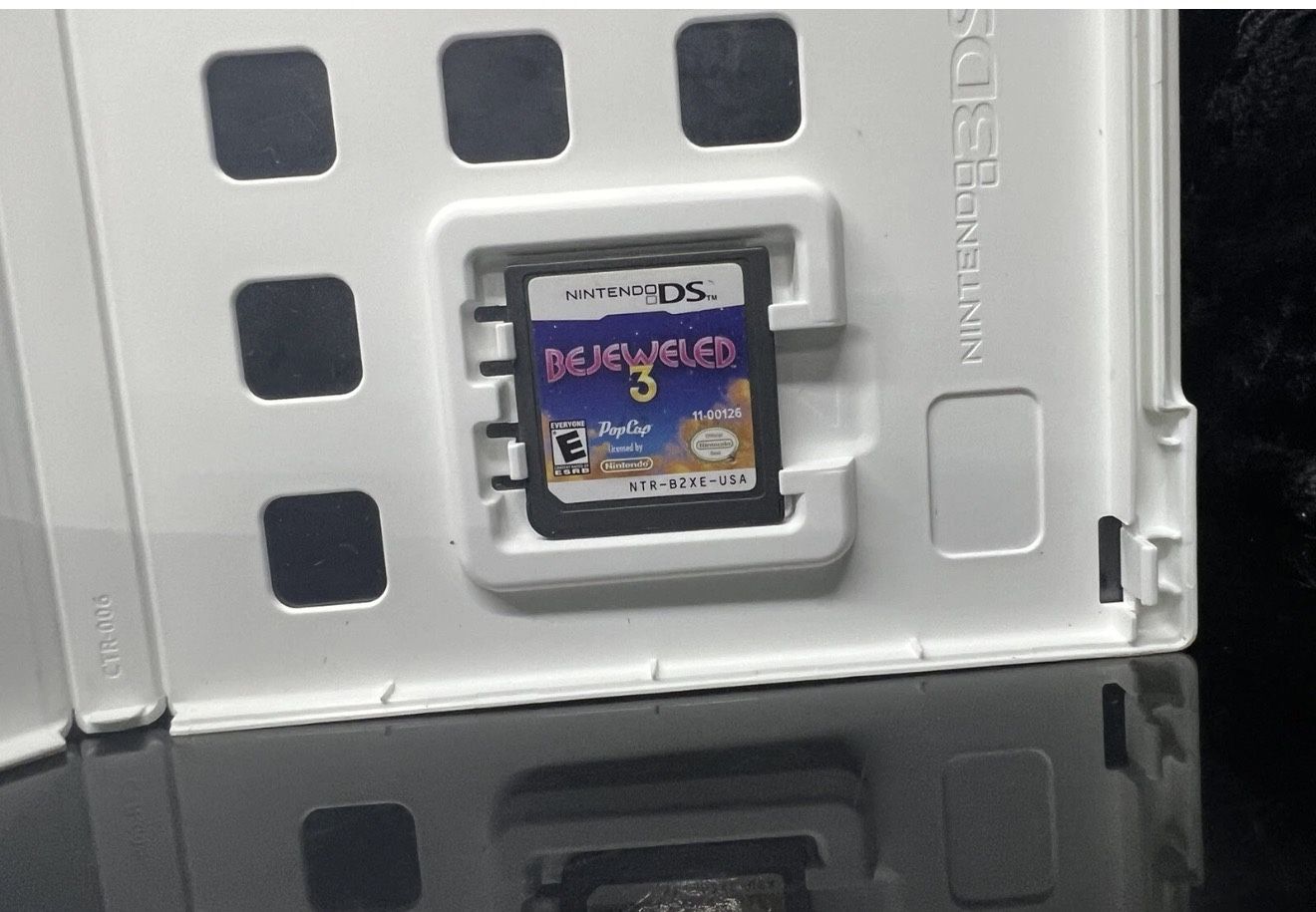 tested game cartridge of Bejeweled 3 for Nintendo DS