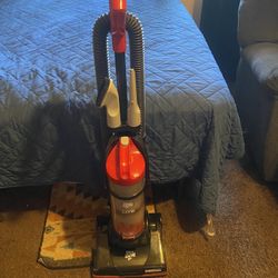 Dirt Devil Vacuum 
