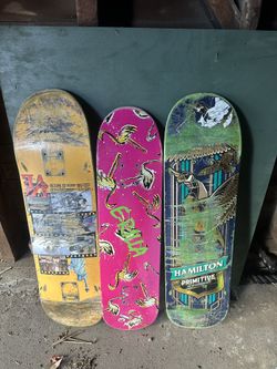 3 USED skate decks