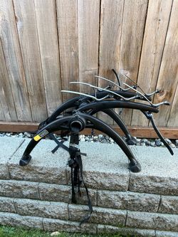 saris bike rack 3 bikes