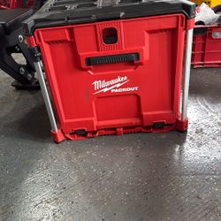 Milwaukee Packout Rolling Drawer 