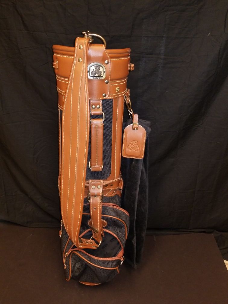 Daiwa Leather Golf Bag- LIKE NEW CONDITION